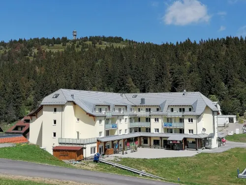 Vacation apartment on the Feldberg directly at the ski lift / hiking trails, up to 4 persons