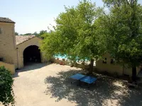 Uzès: superb gîte in a Provencal farmhouse 700m from the town center Hotéis em Uzes