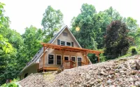A Cozy A-Frame near Patoka Lake and French Lick