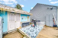 VIP! LUXURY 4BD 5min to Lake Michigan beach Big Pool with heater!!