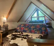 Cabin by The Creek Located Minutes From New River Gorge National Park