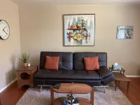 Ground Floor Private Apartment Near Manito Park, Downtown, and Sacred Heart