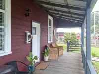 Heritage Timber Cottage - close to shops & amenities Hotels in Pemberton