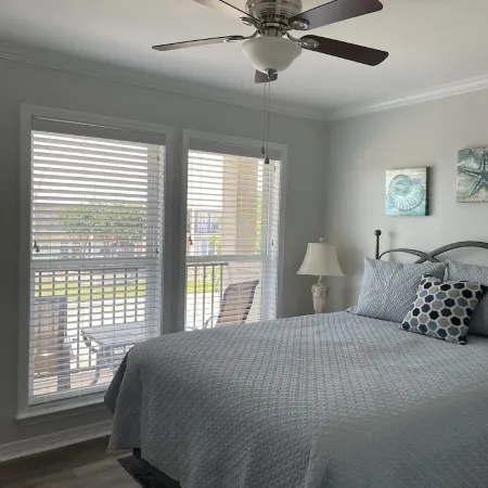 Beautiful beach/sunset view 2BR/2.5 bath Condo off the Mississippi Gulf Coast!