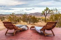 Modern Oasis. Close to National Park, Views, FirePit, Family & Pet Friendly