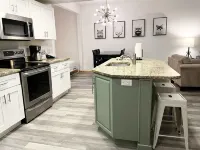 5 Star, 1 Bed + Den & 2 Baths in Center Village Copper Mountain