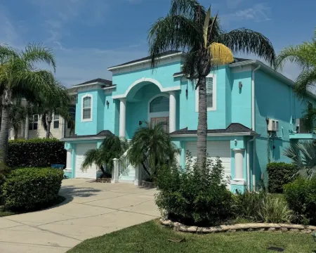 Direct Gulf access 4-bedroom estate with a private boat dock Hotels in Hernando Beach