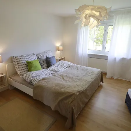 Falkenweg vacation home: Idyllic cottage with large garden