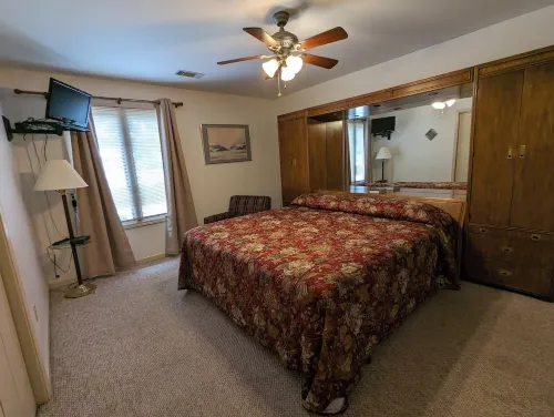 Westover Park Condo 108 - A quiet getaway on your way to the Great Smoky Mtns