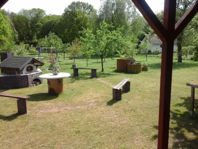 6 cottages perfect for family reunions, near the Spreewald. Hotel dekat Spreewelten Bad