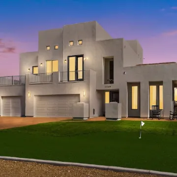 1+ Acre 5 Bedroom Desert Oasis with Pool and Mountain Views!