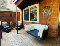 Private Lake • Hot Tub • BBQ • AC • Gen • Modern Comforts!