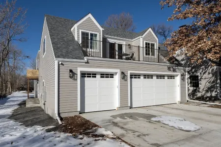 Luxury Escape near Red Rocks, Dwtn & Mtns!