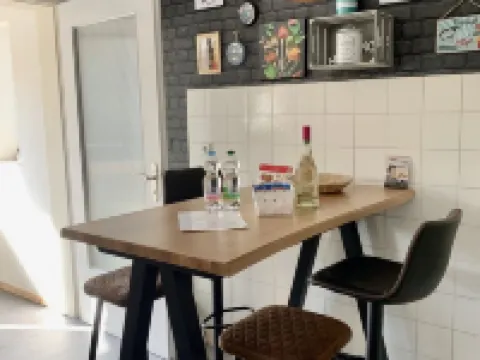 5 minutes from the OUTLET Large XL vacation business city family apartment for 6 guests Hotels in Metzingen