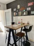 5 minutes from the OUTLET Large XL vacation business city family apartment for 6 guests