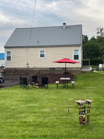 Lots of charm and only blocks away from the Root River and Bike trails