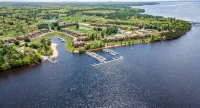 Luxury Lakeside living at Northern Bay Resort. Houses 13 with Exclusive BunkRoom
