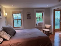 2 Bedroom/ 2 Bath in Heart of the West End - Ptown