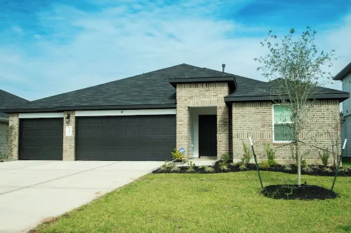 Spacious 5-bedroom house with WiFi and AC in charming Richmond.
