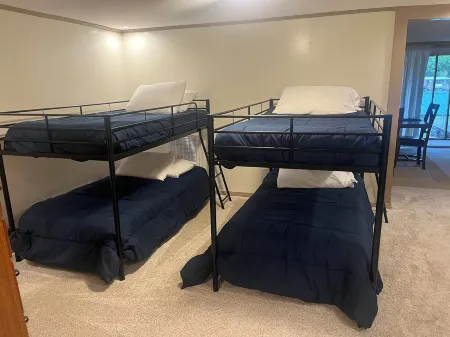 Lakefront house with your own beach