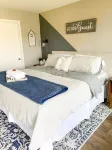 Cozy 2BR Lake Monroe Golf Condo IU Bloomington Hotels in Clear Creek Township