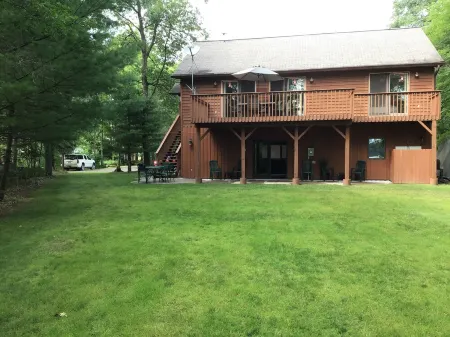 5 bedrooms, 2 bathrooms Lake Home between Spooner & Hayward WI on Gull Lake