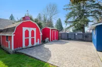 Newly remodeled dog-friendly 2 bedroom wine country home in the heart of Dundee