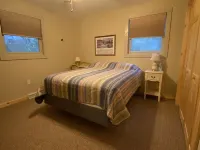 Charming ADK Retreat Walking Distance to Town and River ウェッブのホテル