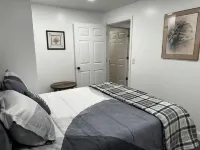 The Brown Stone on Main Hotels in Oak Hill