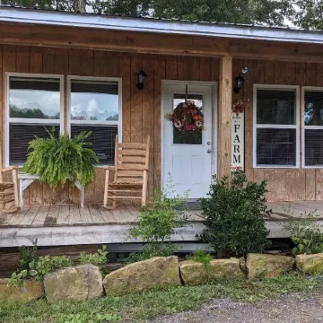 Cozy Cottage on Our Private Lake and 75 Wooded Acres