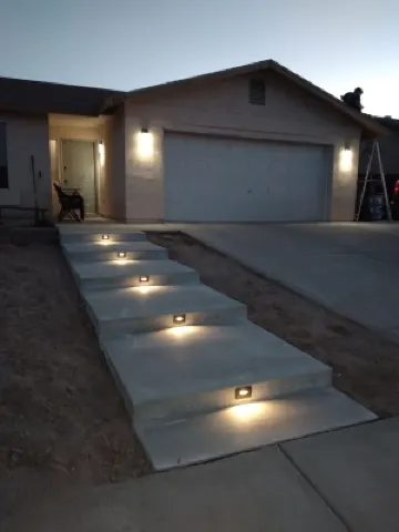 Spacious Home With Mountain Views