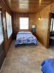 “Castaways" Atlantic Beach Family Fun Cottage