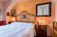 Frantoio home with pool and Jacuzzi in the Fontanaro estate
