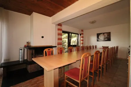 Gemütliche Ferienunterkunft für bis 14 Personen in der Vulkaneifel