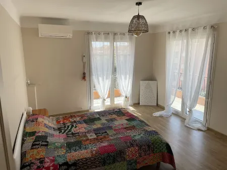 Large apartment close to the sea Отели в г. Рокебрюн — Кап-Мартен