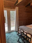 Private Hideaway Cabin, Nestled in the Woods with Private Silver River Access.