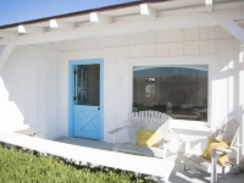 Carpinteria Beach Front Bungalow Hotels in Carpinteria