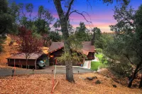 Yosemite Forest Villa