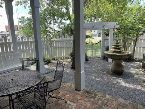 Downtown Mobile near Dauphin, St Louis, Greer's, Saenger, Restaurants - Unit A