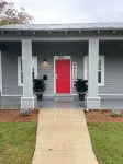 Home in San Antonio, 9 minutes from AT&T & airport Hotels in West San Antonio