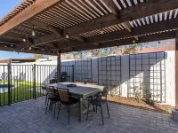 Downtown Gilbert Family Home - Pool, Games + Pet Friendly! Hoteles en Gilbert
