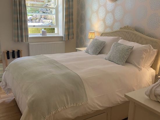 Delightful, Self-Contained Apartment with easy stroll into Ilkley town centre