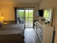 ACTIVE CONDO COMPLEX. Nestled at a nature preserve, SURVIVED MILTON!!!