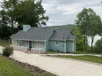 Little Buck Bungalow - Deerfield Lake View Home on Norris Lake