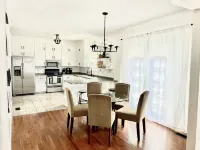 Spacious Home 18 miles from Nashville
