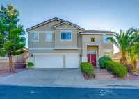 Vacation Ready 4 Bed/3 Bath with a Heated Pool & Spa Hotels in Henderson-Green Valley