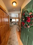 All Seasons Mountain Retreat-Ski trails/FAST Wi-Fi Hotels in Winthrop