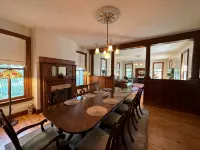 Charming Historic Getaway: Unwind in Lancaster's Timeless Elegance