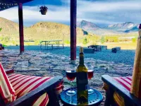 Crawford’s Mountain View Getaway