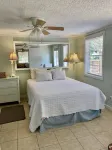 Cottages on Norris Unit B DOWNTOWN PET FRIENDLY - Country Houses